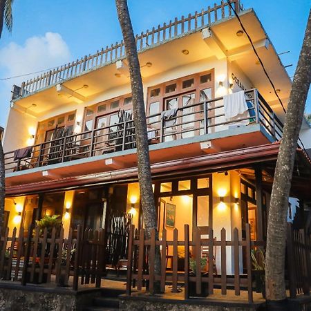 Ocean Breeze Villa Матара Экстерьер фото